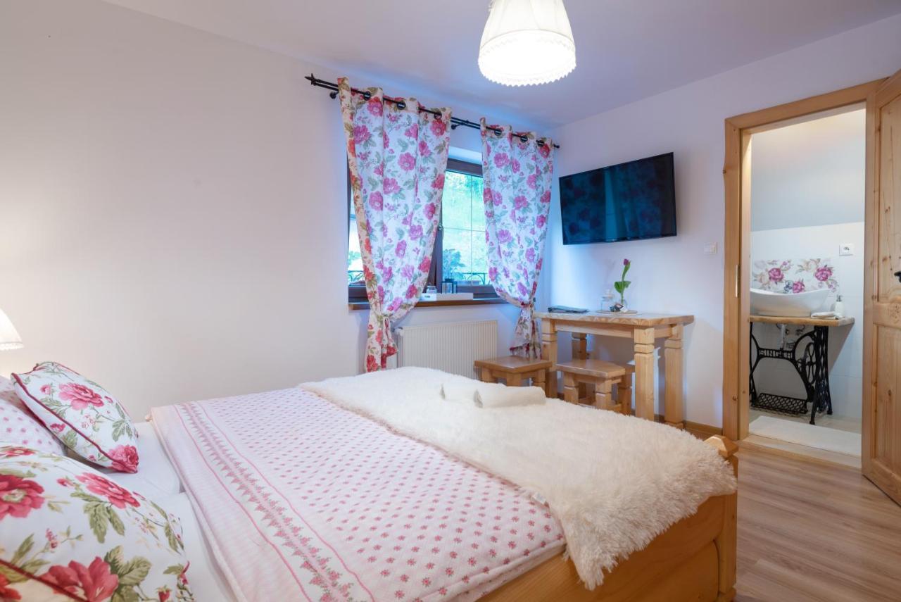 Malinovy Sen Bed & Breakfast Habovka Eksteriør bilde